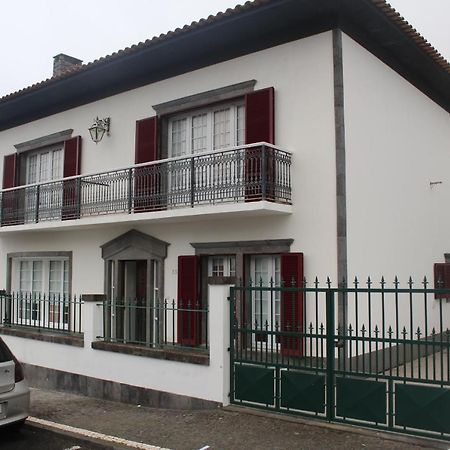 Vitorino De Nemesio Guesthouse Ponta Delgada Eksteriør billede
