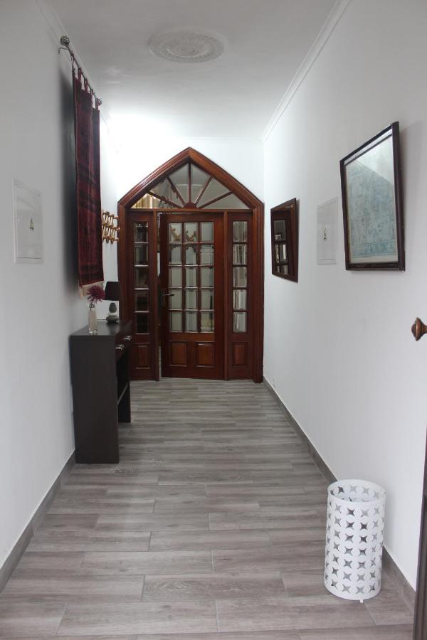 Vitorino De Nemesio Guesthouse Ponta Delgada Eksteriør billede