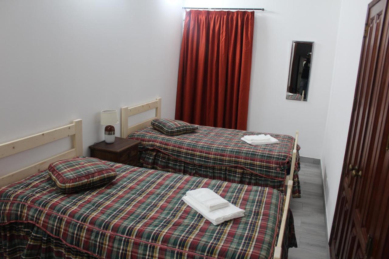 Vitorino De Nemesio Guesthouse Ponta Delgada Eksteriør billede