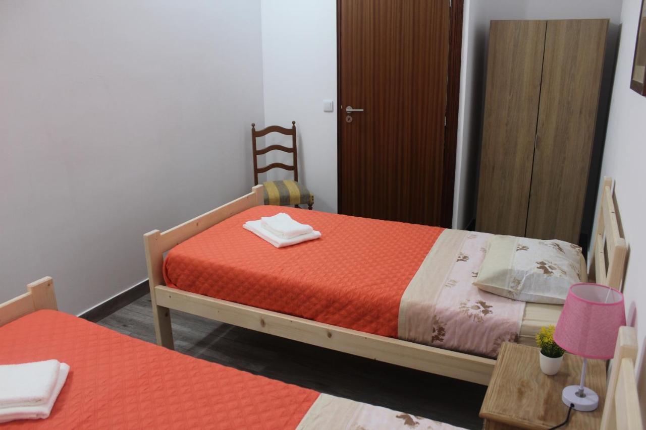 Vitorino De Nemesio Guesthouse Ponta Delgada Eksteriør billede