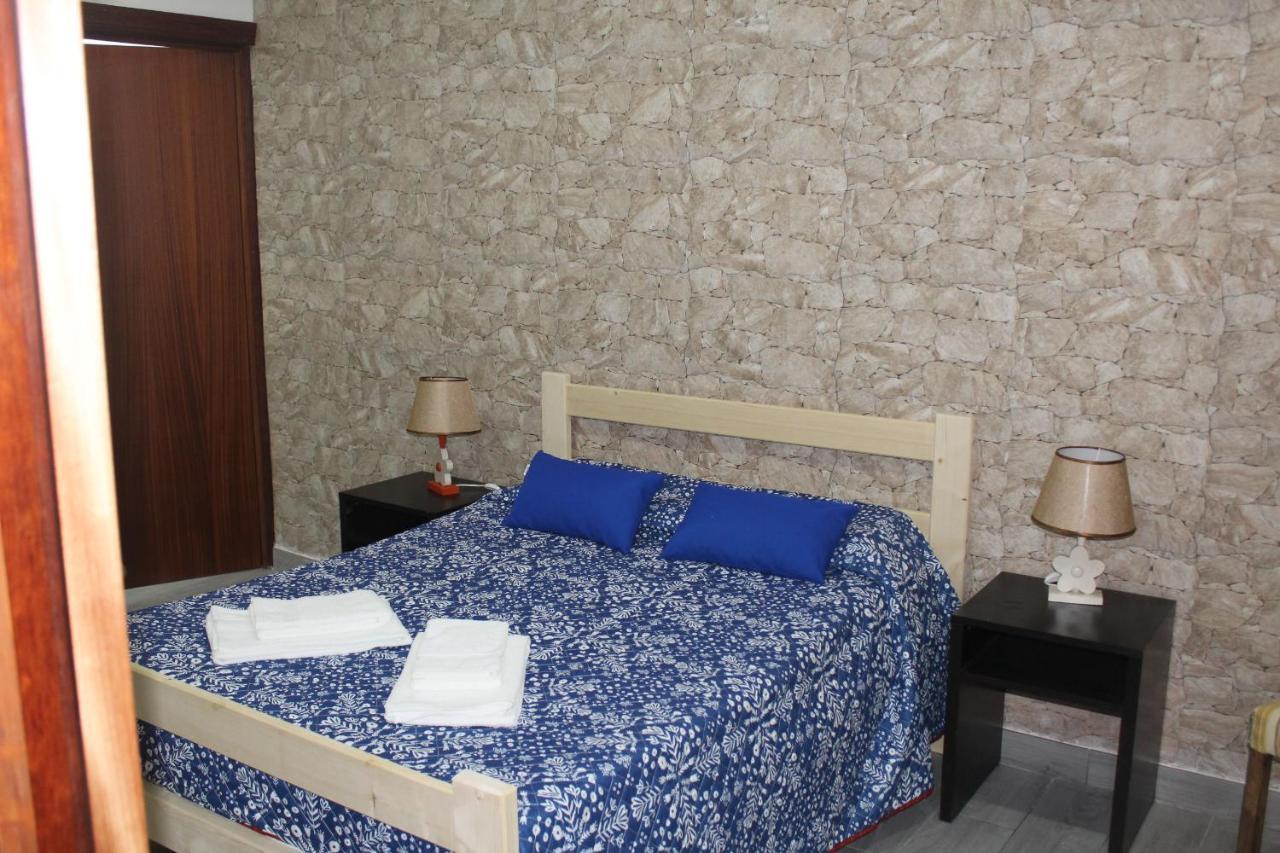 Vitorino De Nemesio Guesthouse Ponta Delgada Eksteriør billede