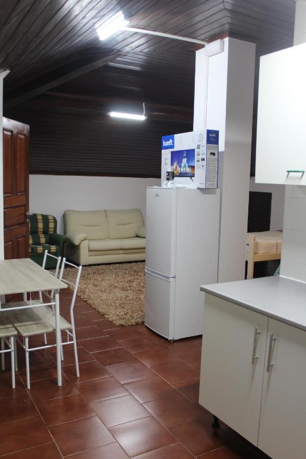Vitorino De Nemesio Guesthouse Ponta Delgada Eksteriør billede