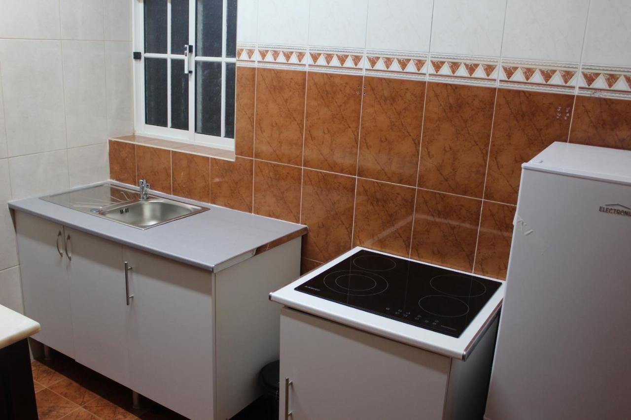 Vitorino De Nemesio Guesthouse Ponta Delgada Eksteriør billede